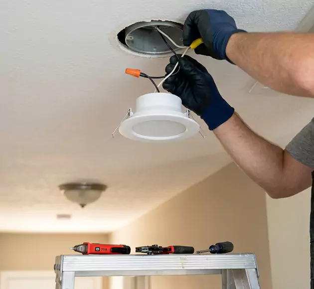 Professional Recessed Light Replacement: Your Local Retrofit Team in Apollo Beach, FL