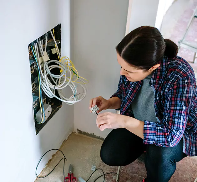 Professional Whole House Rewiring: Your Local Rewiring Specialists in Apollo Beach, FL
